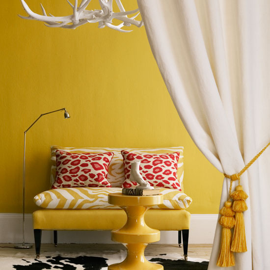 yellow and red entry